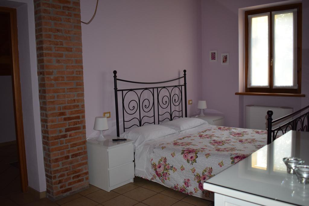 Agriturismo Fior Di Pesco Hotel Sommacampagna Luaran gambar